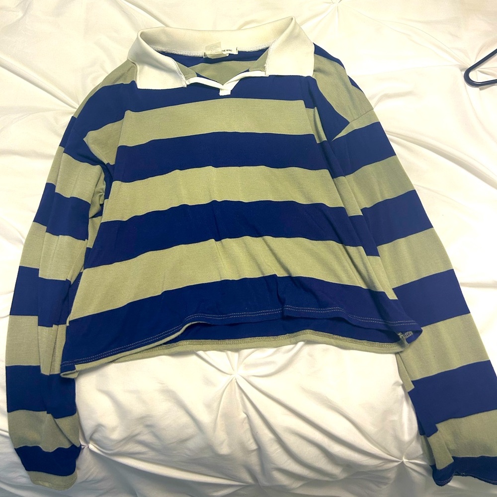 Cropped striped shirt